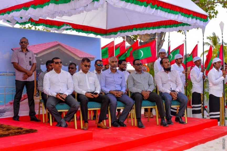 ރައީސުލްޖުމްހޫރިއްޔާ އަބްދުﷲ ޔާމީން އަބްދުލް ޤައްޔޫމް، ނ. އަތޮޅު ވެލިދޫއަށް ވަޑައިގަތުން -- ސަން ފޮޓޯ: ޝާން މުޙައްމަދު 