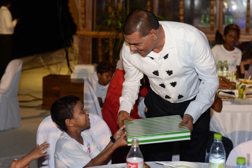 ސަދަގާތު ފައުންޑޭޝަނުން ބޭއްވި ހިތާނީ ފެސްޓިވަލް ނިންމުމުގެ  ރަސްމިއްޔާތުގެ ތެރެއިން---ސަން ފޮޓޯ/ މުހައްމަދު އަފްރާހް 