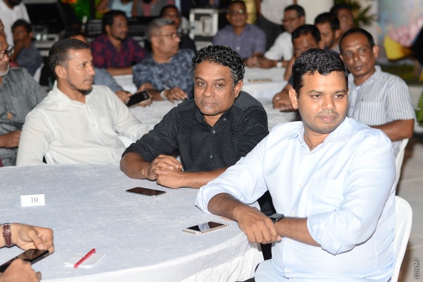 ސަދަގާތު ފައުންޑޭޝަނުން ބޭއްވި ހިތާނީ ފެސްޓިވަލް ނިންމުމުގެ  ރަސްމިއްޔާތުގެ ތެރެއިން---ސަން ފޮޓޯ/ މުހައްމަދު އަފްރާހް 