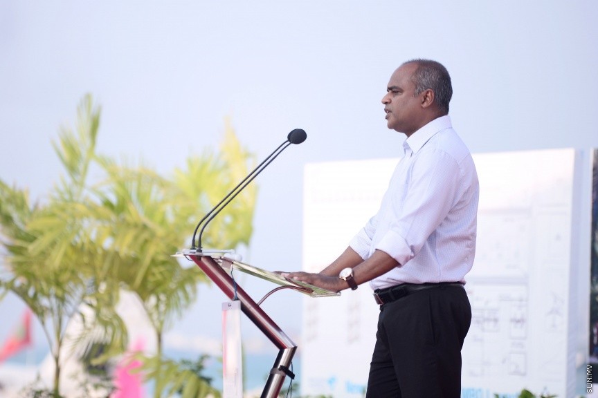 ޖެނުއަރީ 29، 2018: ވެލާނާ އިންޓަނޭޝަނަލް އެއާޕޯޓު ތަރައްގީ ކުރުމަށް ހިންގާ މަޝްރޫއުގެ ތެރޭގައި ހިމެނޭ އާ ސީޕްލޭން ޓާމިނަލްގެ އަމަލީ މަސައްކަތް ފަށުން -- ސަން ފޮޓޯ/ ފަޔާޒު މޫސާ