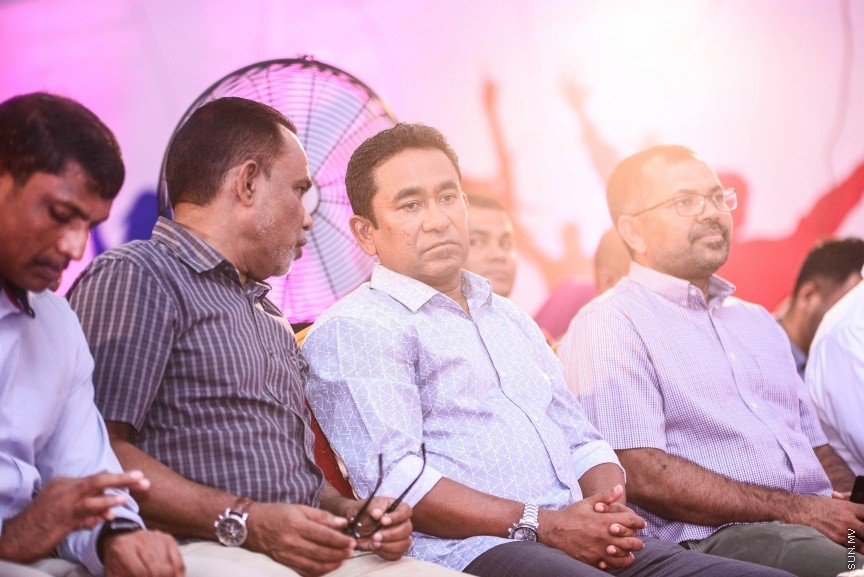 ޖެނުއަރީ 29، 2018: ޕީޕީއެމްގެ ރުމާލު 2 ޖަގަހައިގައި  ބޭއްވި ޖަލްސާގެ ތެރެއިން: މި ޖަލްސާގައި ރައީސް ޔާމީންވެސް ބައިވެރި ވެ ވަޑައިގެންނެވި -- ސަން ފޮޓޯ/ ފަޔާޒު މޫސާ 