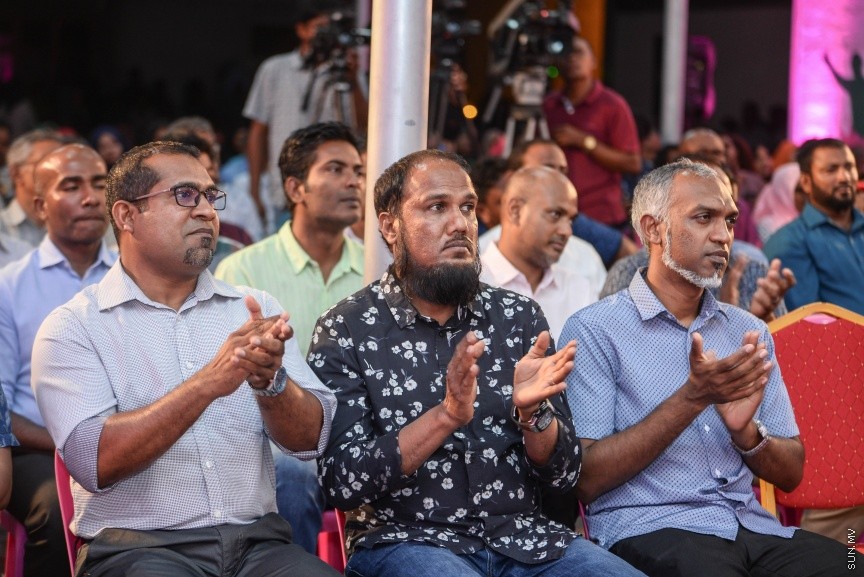 ޖެނުއަރީ 29، 2018: ޕީޕީއެމްގެ ރުމާލު 2 ޖަގަހައިގައި  ބޭއްވި ޖަލްސާގެ ތެރެއިން: މި ޖަލްސާގައި ރައީސް ޔާމީންވެސް ބައިވެރި ވެ ވަޑައިގެންނެވި -- ސަން ފޮޓޯ/ ފަޔާޒު މޫސާ 