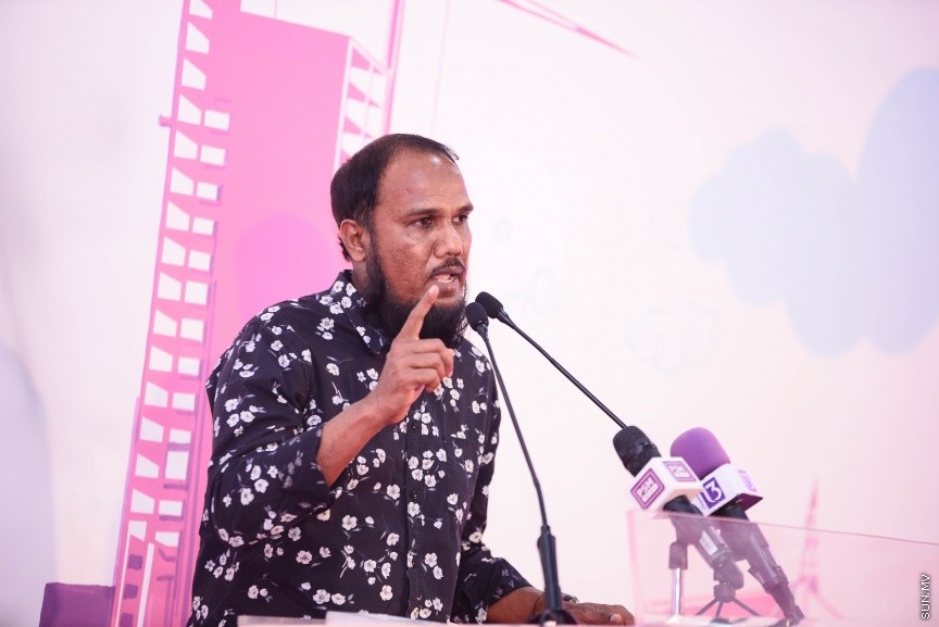ޖެނުއަރީ 29، 2018: ޕީޕީއެމްގެ ރުމާލު 2 ޖަގަހައިގައި  ބޭއްވި ޖަލްސާގެ ތެރެއިން: މި ޖަލްސާގައި ރައީސް ޔާމީންވެސް ބައިވެރި ވެ ވަޑައިގެންނެވި -- ސަން ފޮޓޯ/ ފަޔާޒު މޫސާ 