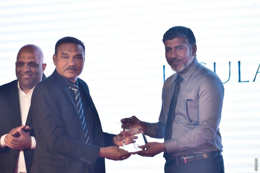 ޖެނުއަރީ 30، 2018: އެލައިޑް އިންޝުއަރަންސްގެ 33 ވަނަ އަހަރީ ދުވަސް ފާހަގަކުރުމަށް ދަރުބާރުގޭގައޮ ބޭއްވި އެލައިޑް ސްޕެޝަލް އިވެންޓުގެ ތެރެއިން -- ސަން ފޮޓޯ/ ފަޔާޒު މޫސާ