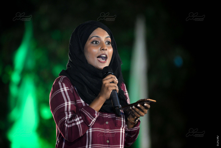 ޔޫތް ނޭޝަންގެ ނަމުގައި ޕީޕީއެމް އިން ވެސްޓްޕާކް ސަރަހައްދުގައި ބޭއްވި ޖަލްސާގެ ތެރެއިން---ސަން ފޮޓޯ/ މުހައްމަދު އަފްރާހް 