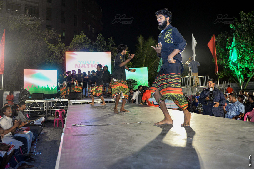 ޔޫތް ނޭޝަންގެ ނަމުގައި ޕީޕީއެމް އިން ވެސްޓްޕާކް ސަރަހައްދުގައި ބޭއްވި ޖަލްސާގެ ތެރެއިން---ސަން ފޮޓޯ/ މުހައްމަދު އަފްރާހް 