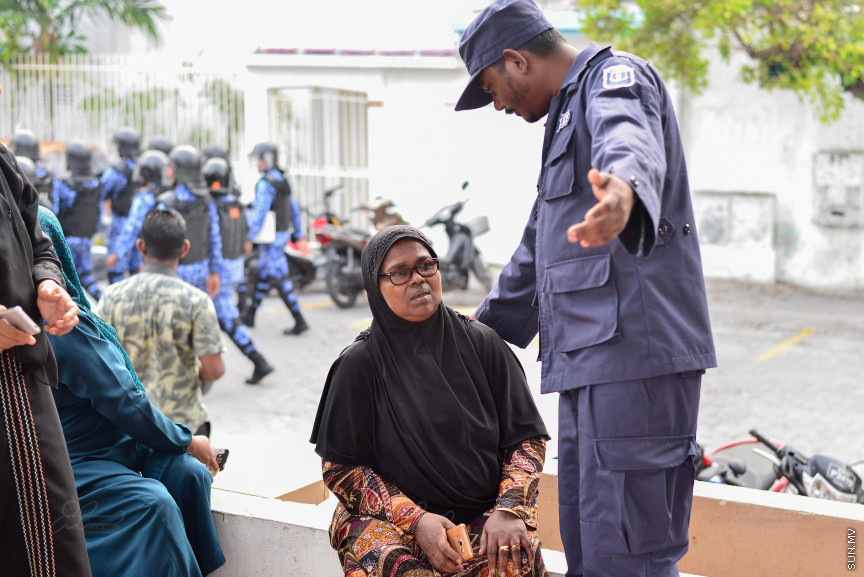 16 ފެބްރުއަރީ 2018: އިދިކޮޅު ފަރާތްތަކުން "ވޯމްއަޕް" ގެ ނަމުގައި މާލޭގައި ކުރިއަށްގެންދާ އެއްވުމުގެ ތެރެއިން --- ސަން ފޮޓޯ/ މުހައްމަދު އަފްރާހް