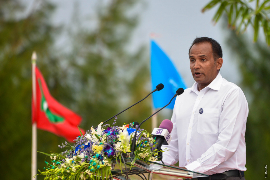 ބޯހިޔާވަހިކަން ފޯރުކޮށްދިނުމަށް ސަރުކާރުން ހިންގާ "ހިޔާ" މަޝްރޫއުގެ ދަށުން އެސްޓީއޯ އިން ހުޅުމާލޭގައި ހަދާ 15 ބުރީގެ ރެޒިޑެންޝަލް ދެ ޓަވަރުގެ ބިންގާ އެޅުމަށް ބޭއްވި ރަސްމިއްޔާތުގެ ތެރެއިން---ސަން ފޮޓޯ/ މުހައްމަދު އަފްރާހް 
