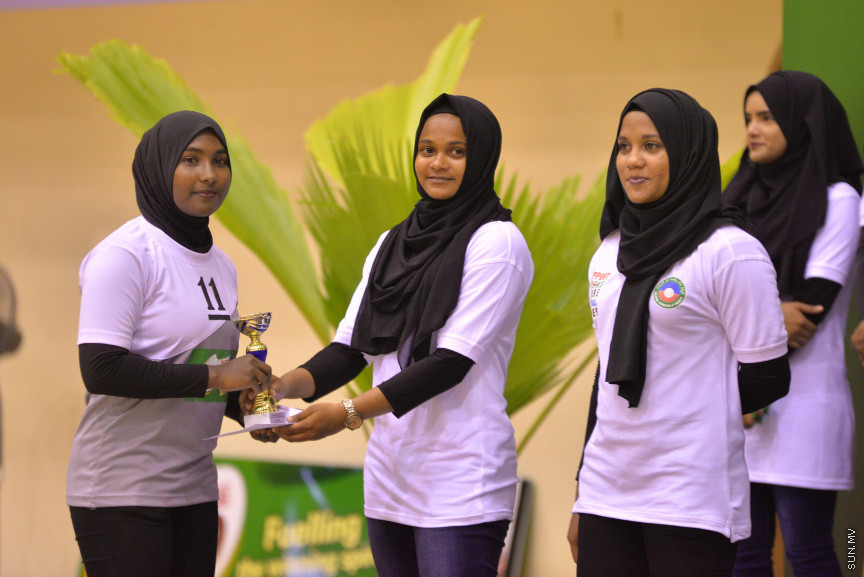 މައިލޯ އިންޓަސުކޫލް ވޮލީ ބޯޅަ މުބާރާތުގެ ނިންމުމުގެ ރަސްމިއްޔާތުގެ ތެރެއިން--ސަން ފޮޓޯ/ މުހައްމަދު އަފްރާހް 
