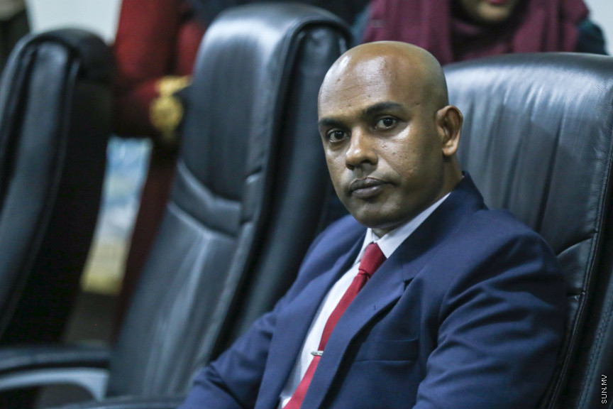 މާޗް 18، 2018: ހައި ކޯޓުގެ ފަނޑިޔާރު ކަމަށް ޖޭއެސްސީން އައްޔަން ކުރި ހަސަން އަލީ ފަނޑިޔާރު ކަމުގެ ހުވާ ކުރެއްވުން -- ސަން ފޮޓޯ/ ފަޔާޒު މޫސާ