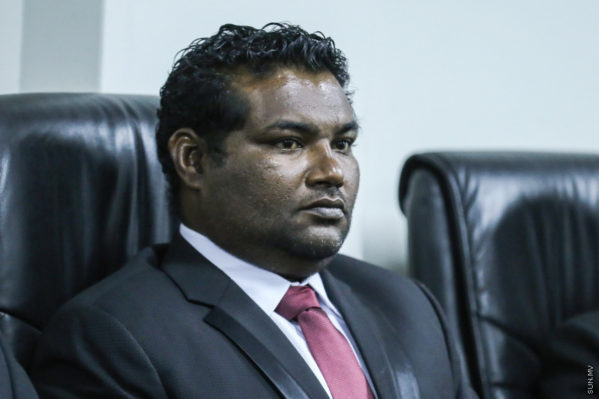 މާޗް 18، 2018: ހައި ކޯޓުގެ ފަނޑިޔާރު ކަމަށް ޖޭއެސްސީން އައްޔަން ކުރި ހަސަން އަލީ ފަނޑިޔާރު ކަމުގެ ހުވާ ކުރެއްވުން -- ސަން ފޮޓޯ/ ފަޔާޒު މޫސާ