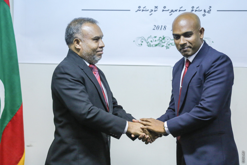 މާޗް 18، 2018: ހައި ކޯޓުގެ ފަނޑިޔާރު ކަމަށް ޖޭއެސްސީން އައްޔަން ކުރި ހަސަން އަލީ ފަނޑިޔާރު ކަމުގެ ހުވާ ކުރެއްވުން -- ސަން ފޮޓޯ/ ފަޔާޒު މޫސާ