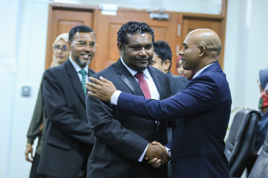 މާޗް 18، 2018: ހައި ކޯޓުގެ ފަނޑިޔާރު ކަމަށް ޖޭއެސްސީން އައްޔަން ކުރި ހަސަން އަލީ ފަނޑިޔާރު ކަމުގެ ހުވާ ކުރެއްވުން -- ސަން ފޮޓޯ/ ފަޔާޒު މޫސާ