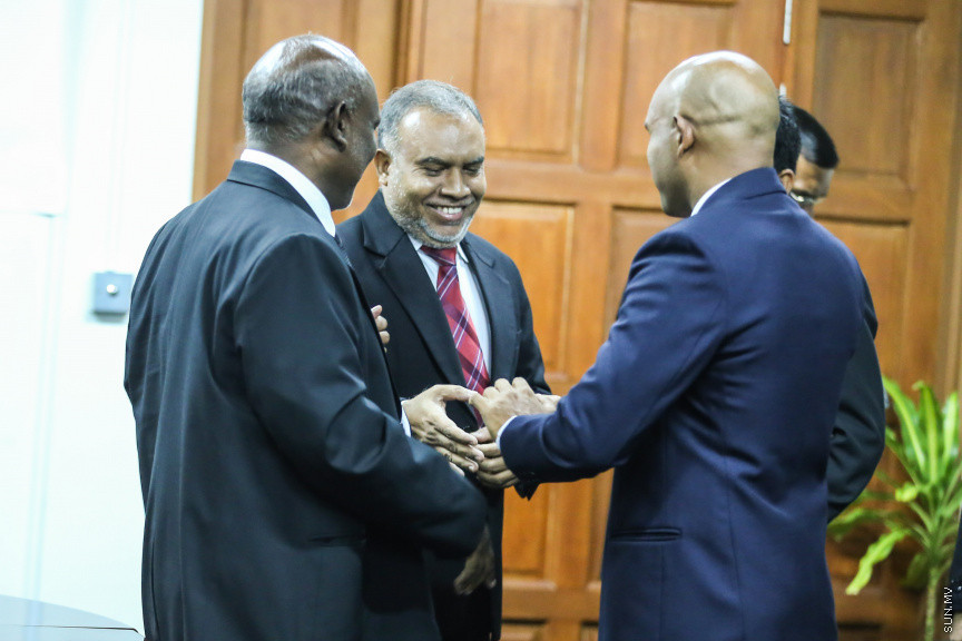 މާޗް 18، 2018: ހައި ކޯޓުގެ ފަނޑިޔާރު ކަމަށް ޖޭއެސްސީން އައްޔަން ކުރި ހަސަން އަލީ ފަނޑިޔާރު ކަމުގެ ހުވާ ކުރެއްވުން -- ސަން ފޮޓޯ/ ފަޔާޒު މޫސާ