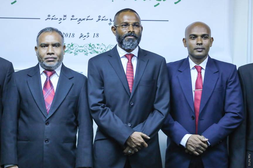 މާޗް 18، 2018: ހައި ކޯޓުގެ ފަނޑިޔާރު ކަމަށް ޖޭއެސްސީން އައްޔަން ކުރި ހަސަން އަލީ ފަނޑިޔާރު ކަމުގެ ހުވާ ކުރެއްވުން -- ސަން ފޮޓޯ/ ފަޔާޒު މޫސާ