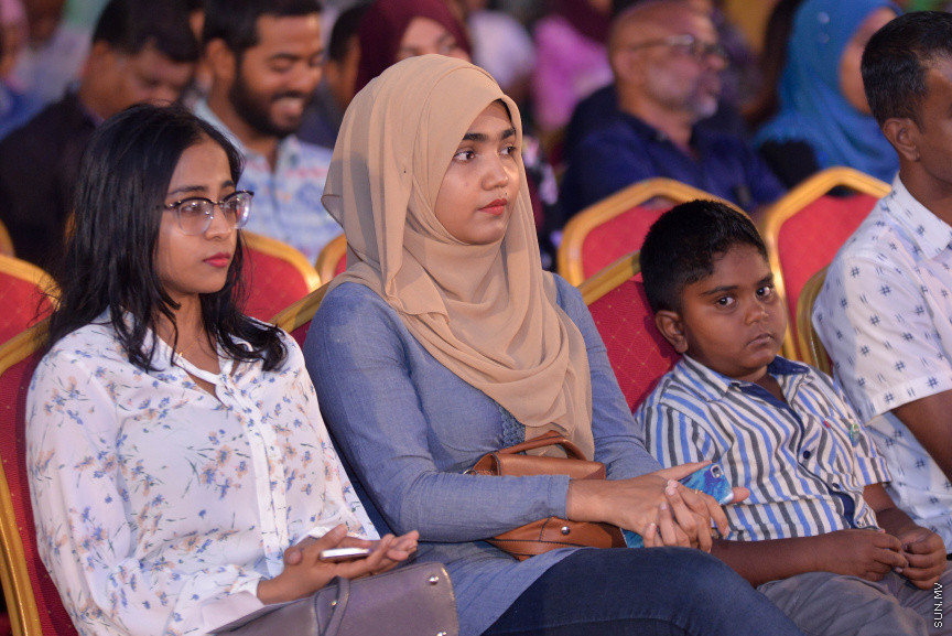 ކުޅިވަރުގައި ކާމިޔާބު ހޯދަމުން އަންނަ ދަރިވަރުންނަށް ހާއްސަކޮށްފައިވާ މައިލޯ ކަލާސް އެވޯޑު ހަފުލާގެ ތެރެއިން--ސަން ފޮޓޯ/ މުހައްމަދު އަފްރާހް 