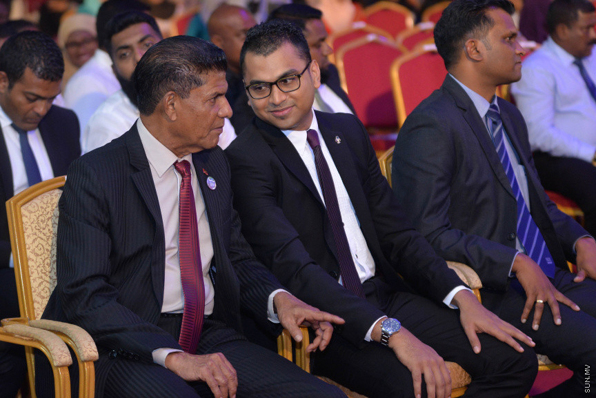 ކުޅިވަރުގައި ކާމިޔާބު ހޯދަމުން އަންނަ ދަރިވަރުންނަށް ހާއްސަކޮށްފައިވާ މައިލޯ ކަލާސް އެވޯޑު ހަފުލާގެ ތެރެއިން--ސަން ފޮޓޯ/ މުހައްމަދު އަފްރާހް 