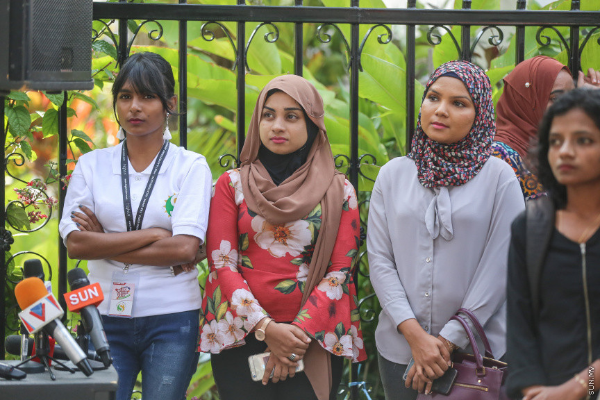 މެއި 3، 2018: ކާބޯތަކެތީގެ ދާއިރާއަށް އަމާޒުކޮށްގެން ހައިރައިޒުން އިންތިޒާމުކޮށްގެން ބާއްވާ ފުޑް އެންޑް ބެވަރޭޖެސް ޝޯ އާޓްގެލަރީގައި ފެށުން -- ސަން ފޮޓޯ/ ފަޔާޒު މޫސާ