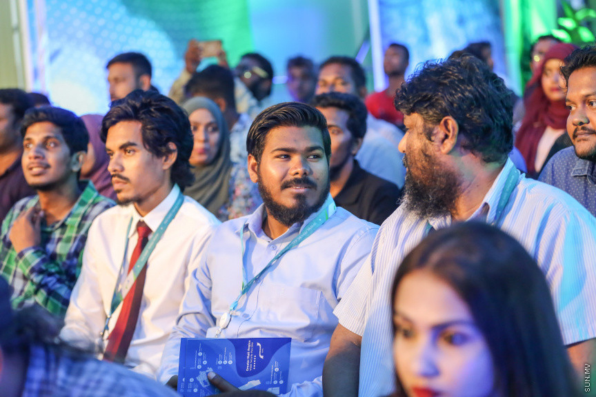 މެއި 8، 2018: އެމްޑަބްލިއުއެސްސީގެ ފެން އުފައްދާ މައި މަރުކަޒުގެ އިތުރުން، މާލޭގައި ފެން ފޯރުކޮށް ދިނުމަށްޓަކައި ފެން އުފައްދާ ދެވަނަ މަރުކަޒު، "އާރުއޯ އެނެކްސް އެކެއް" ހުޅުވުން -- ސަން ފޮޓޯ/ ފަޔާޒު މޫސާ