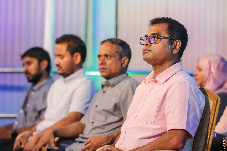 މެއި 8، 2018: އެމްޑަބްލިއުއެސްސީގެ ފެން އުފައްދާ މައި މަރުކަޒުގެ އިތުރުން، މާލޭގައި ފެން ފޯރުކޮށް ދިނުމަށްޓަކައި ފެން އުފައްދާ ދެވަނަ މަރުކަޒު، "އާރުއޯ އެނެކްސް އެކެއް" ހުޅުވުން -- ސަން ފޮޓޯ/ ފަޔާޒު މޫސާ
