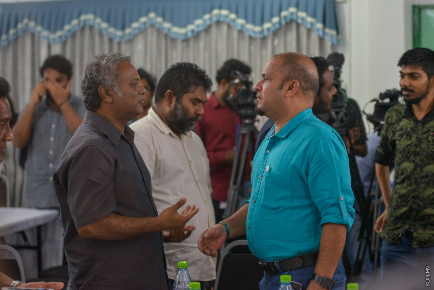 މިއަހަރުގެ ރިޔާސީ އިންތިޚާބު ބާއްވާނެ ތާރީހެއް އިއުލާންކުރުމަށް ބޭއްވި ރަސްމިއްޔާތުގެ ތެރެއިން: މިއަހަރުގެ ރިޔާސީ އިންތިޚާބު ސެޕްޓެމްބަރު މަހުގެ 23 ވަނަ ދުވަހު ބާއްވާގޮތަށް ނިންމައި އެކަން ވަނީ އިއުލާން ކޮށްފަ---ސަން ފޮޓޯ/ މުހައްމަދު އަފްރާހް 