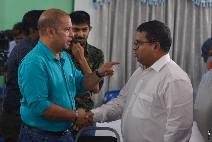 މިއަހަރުގެ ރިޔާސީ އިންތިޚާބު ބާއްވާނެ ތާރީހެއް އިއުލާންކުރުމަށް ބޭއްވި ރަސްމިއްޔާތުގެ ތެރެއިން: މިއަހަރުގެ ރިޔާސީ އިންތިޚާބު ސެޕްޓެމްބަރު މަހުގެ 23 ވަނަ ދުވަހު ބާއްވާގޮތަށް ނިންމައި އެކަން ވަނީ އިއުލާން ކޮށްފަ --- ސަން ފޮޓޯ/ މުހައްމަދު އަފްރާހް 