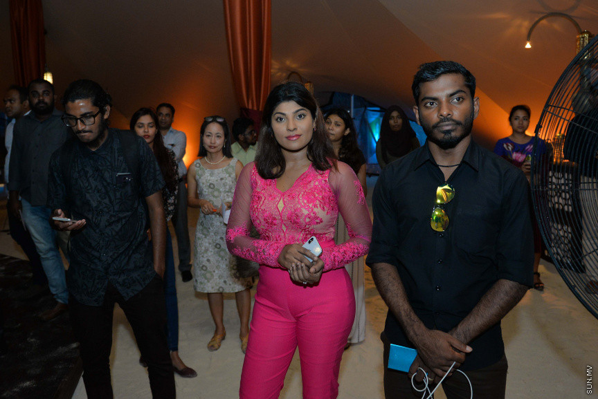 މަޓާޓޯ ޓްރެވަލް އެވޯޑުގެ ޕީޕަލް އެޑިޝަން ލޯންޗުކުރުމަށް ބޭއްވި ހަފްލާގެ ތެރެއިން---ސަން ފޮޓޯ/ މުހައްމަދު އަފްރާހް