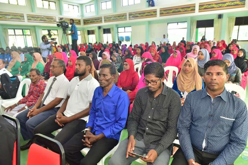 ރައީސުލްޖުމްހޫރިއްޔާ މާފުށީ ރައްޔިތުންނާ ބައްދަލުކުރެއްވުން--ފޮޓޯ/ ރައީސް އޮފީސް 