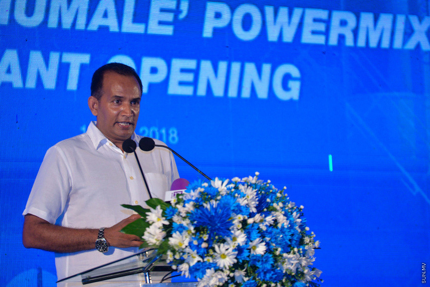 އެސްޓީއޯ ރެޑީމިކްސް (ޕަވާމިކްސް) ސައިޓެއްހުޅުމާލޭހައި ގާއިމްކޮށް އެ ޕްލާންޓުގެ މަސައްކަތް ރަސްމީކޮށްފެށުން:ހުޅުމާލޭ ޕަވާމިކްސް ސައިޓުގެ މަސައްކަތް ރަސްމީކޮށް ފައްޓަަވަައިދެއްވީ މިރޭ ބޭއްވި ރަސްމިއްޔާތެއްގައި ހައުސިން މިނިސްޓަރު ޑރ. މުހައްމަދު މުއިއްޒު އަދި އެސްޓީއޯގެ މެނޭޖިން ޑިރެކްޓަރު އަހުމަދު ޝަހީރު---ސަން ފޮޓޯ/އަފްރާހް 
