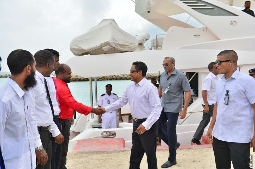 ޖުލައި 17، 2018: ރައީސް ޔާމީން ހދ. ނޮޅިވަރަމަށް ވަޑައިގެން، ނޮޅިވަރަމުގައި ގާއިމުކުރި ނަރުދަމާގެ ނިޒާމު ރަސްމީކޮށް އިފްތިތާހު ކޮއްދެއްވުން -- ފޮޓޯ/ ރައީސް އޮފީސް