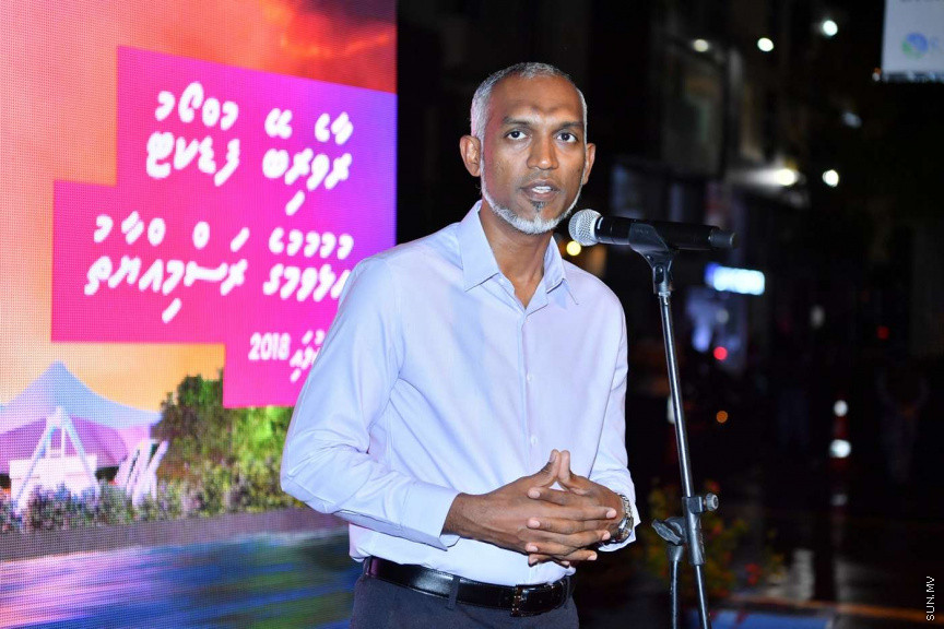 ޖުލައި 23، 2018: މާލޭ ހުޅަނގުފަރާތު ހާބަރު ސަރަހައްދުގައި ތަރައްގީ ކުރި ފުޑްކޯޓު (ރާވެރިބޭ ކޮއްތު ވެނި) ރަސްމީކޮށް ހުޅުވުން -- ފޮޓޯ/ ރައީސް އޮފީސް