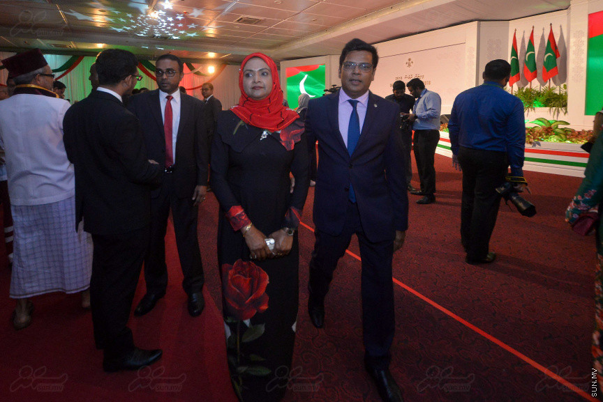 25 ޖުލައި 2018: ދިވެހި ރާއްޖޭގެ 53 ވަނަ މިނިވަންދުވަހުގެ ރަސްމީ ބައްދަލުވުމުގެ ތެރެއިން---ސަން ފޮޓޯ/ މުހައްމަދު އަފްރާހް