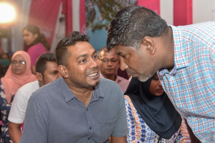  ޖުލައި 30, 2018: ސެޕްޓެެމްބަރު މަހު ބޭއްވުމަށް ހަމަޖެހިފައިވާ ރިޔާސީ އިންތިހާބުގެ ކެމްޕެއިން ހަރަކާތްތަށް ހިންގުމަށް  ވެރިކަން ކުރާ ޕާޓީ، ޕިޕީއެމް އިން "ނަޔާ-2" ނަމުގައި މައްޗަންގޮޅީގައި ޖަގަހައެއް ހުޅުވުމަށް ބޭއްވި ހަފްލާގެ ތެރެއިން---ސަން ފޮޓޯ/ މުހައްމަދުު އަފްރާހް 