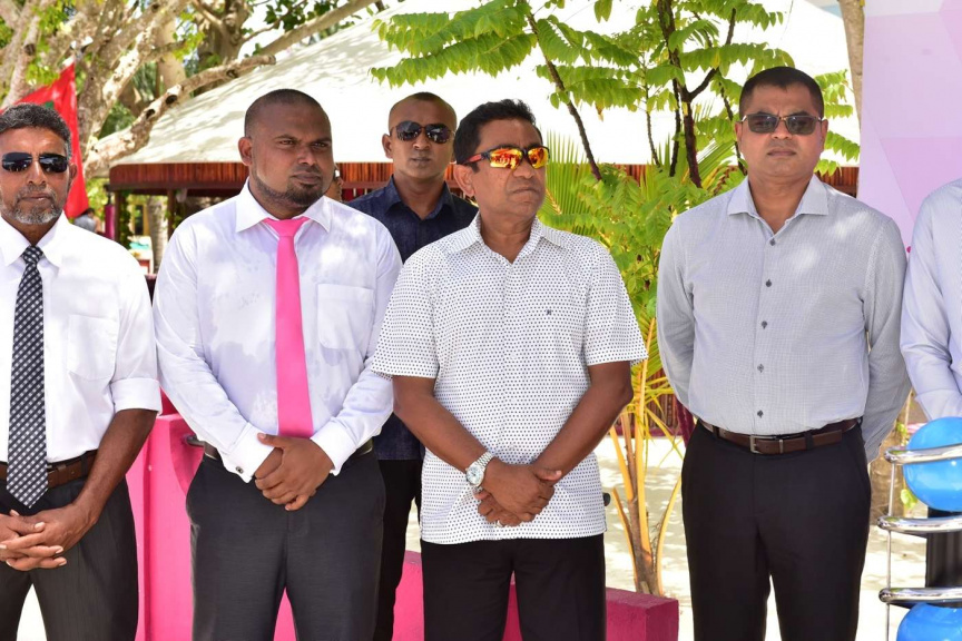 އޮގަސްޓް 8، 2018: ރައީސް ޔާމީން ގއ. ކޮލަމާފުށީގައި ޤާއިމްކޮށްފައިވާ ފެނާއި ނަރުދަމާގެ ޚިދުމަތް ރަސްމީކޮށް ފައްޓަވައިދެއްވުން -- ފޮޓޯ/ ރައީސް އޮފީސް