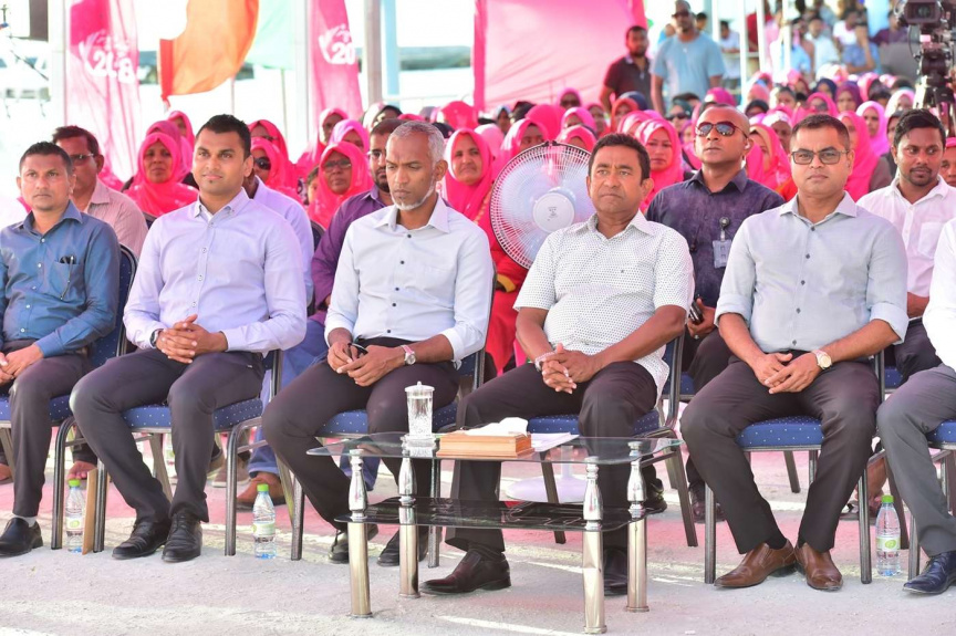 އޮގަސްޓް 8، 2018: ރައީސް ޔާމީން ގއ. ވިލިނގިލި ރައްޔިތުންނާ ބައްދަލުކުރެއްވުން -- ފޮޓޯ/ ރައީސް އޮފީސް