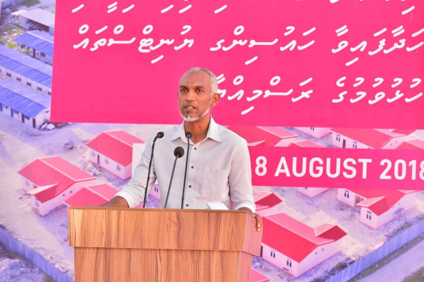 އޮގަސްޓް 8، 2018: ރައީސް ޔާމީން ގއ. ވިލިނގިލި ރައްޔިތުންނާ ބައްދަލުކުރެއްވުން -- ފޮޓޯ/ ރައީސް އޮފީސް