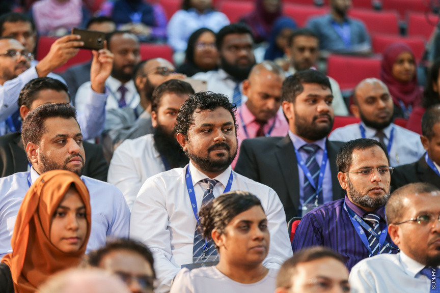 އޮގަސްޓް 12، 2018: "ތެވެލި 2018" ބައިނަލްއަގްވާމީ ރިސާޗް ކޮންފަރެންސް ފެށުން -- ސަން ފޮޓޯ/ ފަޔާޒު މޫސާ