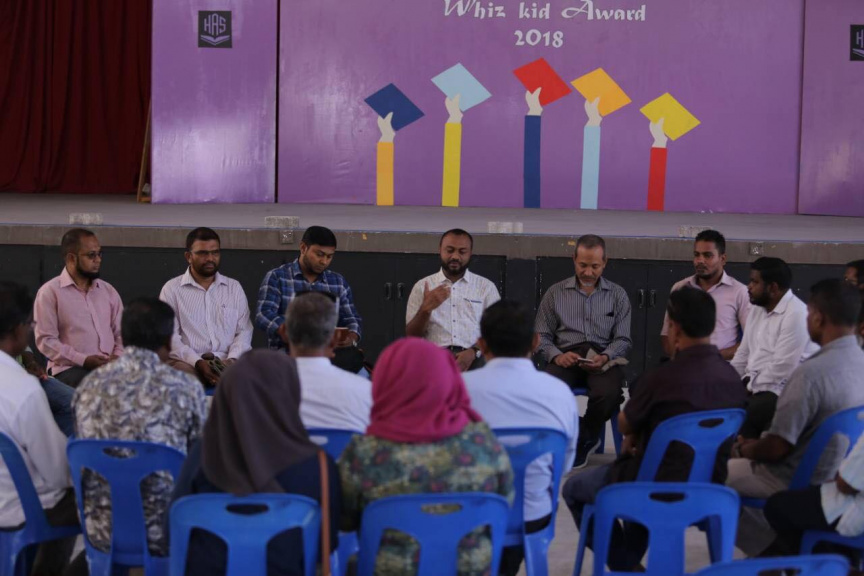 ރައީސް ޔާމީންއަށް ތާއީދު އިތުރުކުރެއްވުމަށް އެމަނިކުފާނުގެ ރަނިން މޭޓް ޑރ. މުހައްމަދު ޝަހީމް އަލީ ސައީދު ފުވައްމުލަކުގައި ކެންޕެއިން ކުރެއްވުން