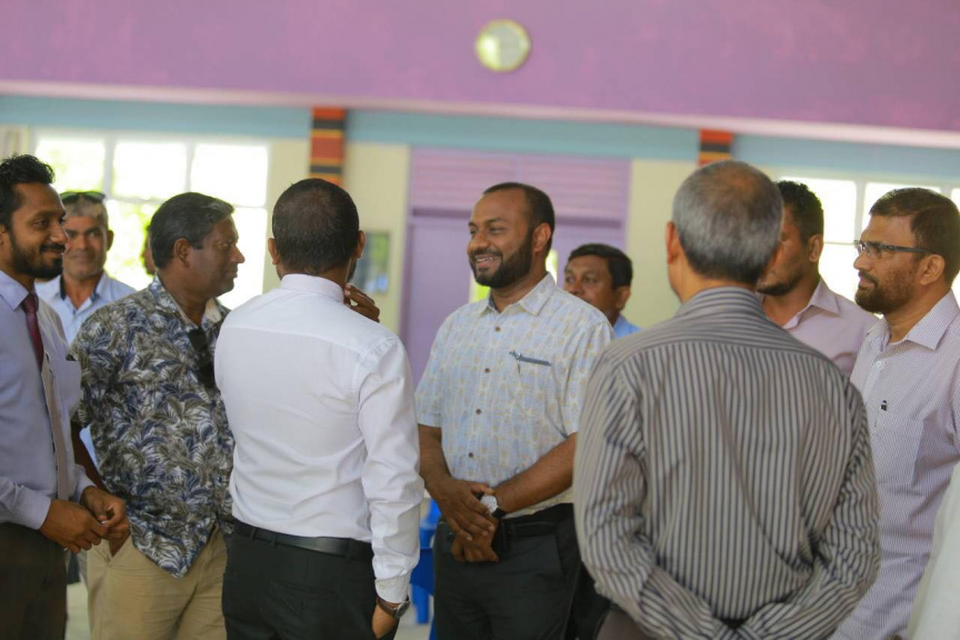 ރައީސް ޔާމީންއަށް ތާއީދު އިތުރުކުރެއްވުމަށް އެމަނިކުފާނުގެ ރަނިން މޭޓް ޑރ. މުހައްމަދު ޝަހީމް އަލީ ސައީދު ފުވައްމުލަކުގައި ކެންޕެއިން ކުރެއްވުން
