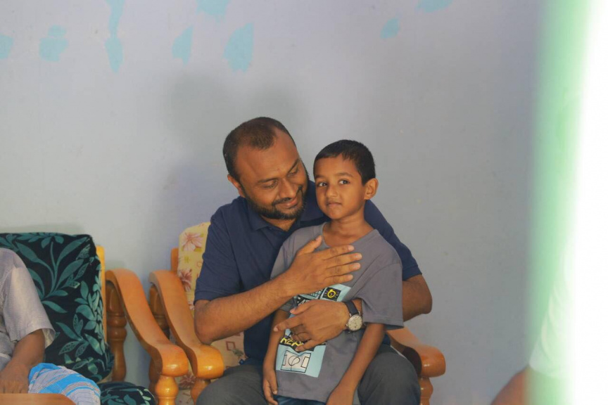 ރައީސް ޔާމީންއަށް ތާއީދު އިތުރުކުރެއްވުމަށް އެމަނިކުފާނުގެ ރަނިން މޭޓް ޑރ. މުހައްމަދު ޝަހީމް އަލީ ސައީދު ފުވައްމުލަކުގައި ކެންޕެއިން ކުރެއްވުން
