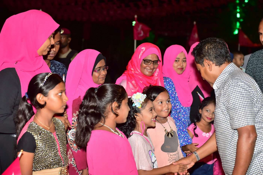 ރައީސް ޔާމީން ޅ. ހިންނަވަރަށް ވަޑައިގަތުން -- ފޮޓޯ/ ރައީސް އޮފީސް