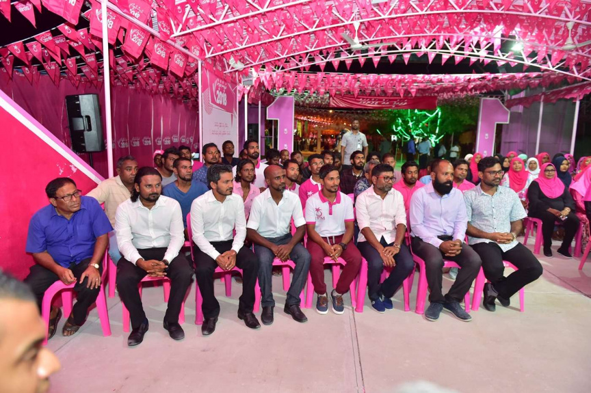 ރައީސް ޔާމީން ޅ. ހިންނަވަރަށް ވަޑައިގަތުން -- ފޮޓޯ/ ރައީސް އޮފީސް
