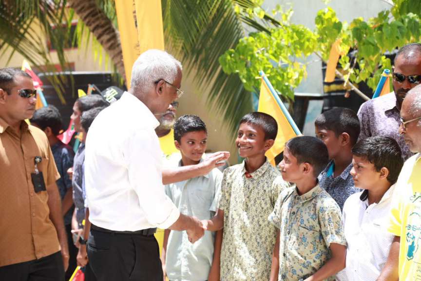 އިދިކޮޅު ކޯލިޝަންގެ  ރިޔާސީ ކެންޑިޑޭޓް އިބްރާހިމް މުހައްމަދު ސޯލިހު(އިބޫ) ކޮލަމާފުއްޓަށް ވަޑައިގަތުން