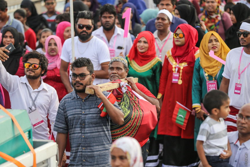 ސެޕްޓެމްބަރ 1، 2018: މާލެ/ހުޅުލެ ބުރިޖު (ސިނަމާލެބުރިޖު)  އާންމުންނަށް ދައްކާލުމުގެ ހަރަކާތްތަކުގެ ތެރެއިން -- ސަން ފޮޓޯ/ ފަޔާޒު މޫސާ
