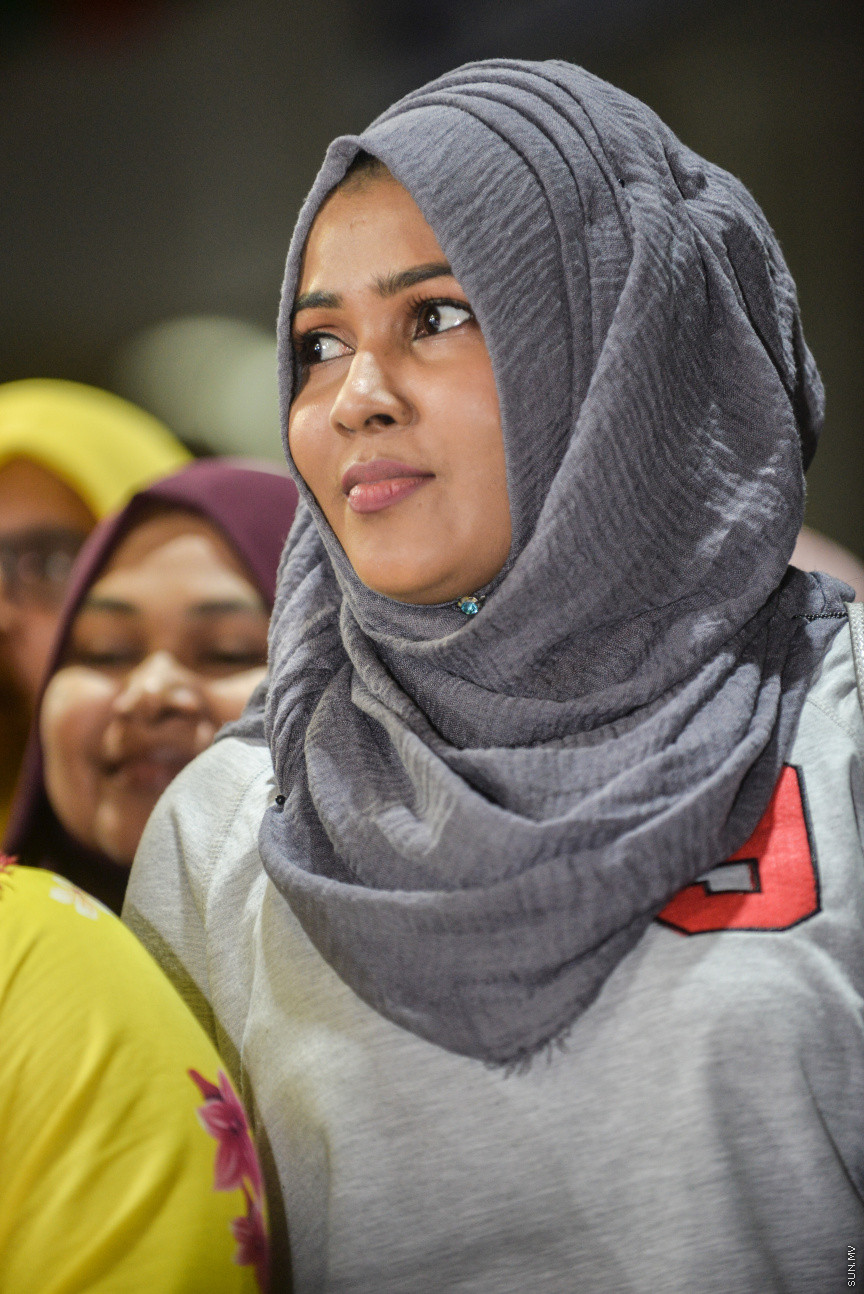 މިމަހުގެ 23 ގައި ބާއްވާ ރިޔާސީ އިންތިހާބަށް ކެންޕެއިން ކުރުމުގެ ގޮތުން  އިދިކޮޅު ކޯލިޝަން އިން މާލޭގައި ދެ ޖަގަހައެށް ހުޅުވުން -- ސަން ފޮޓޯ/  ފަޔާޒު މޫސާ