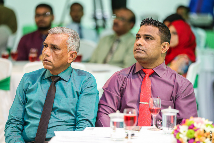 އޮކްޓޯބަރ 17، 2018: މައުލޫމާތު ހޯދައި ލިބިގަތުމުގެ ބައިނަލްއަގްވާމީ ދުވަސް ފާހަގަކުރުމުގެ ގޮތުން އިންފޮމޭޝަން ކޮމިޝަނަރުގެ އޮފީހުން ބޭއްވި ޖަލްސާގެ ތެރެއިން -- ސަން ފޮޓޯ/ ފަޔާޒު މޫސާ