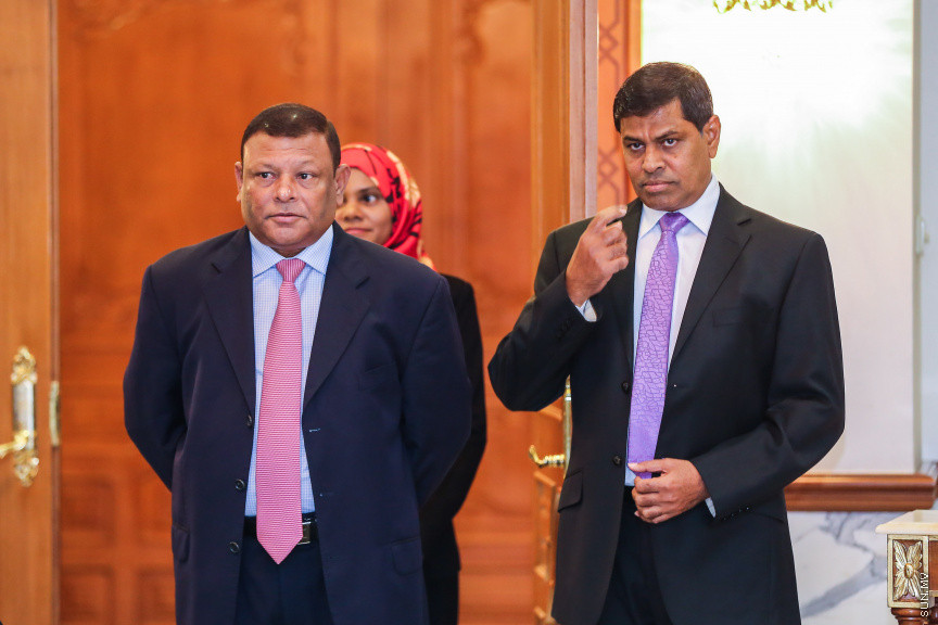 އޮކްޓޯބަރ 29، 2018:  15 ރަށުގެ މެޖިސްޓްރޭޓް ކޯޓުތަކަށް 15 މެޖިސްޓްރޭޓަކު އައްޔަން ކުރައްވައި އެ ބޭފުޅުން މަގާމުގެ ހުވާ ކުރައްވުމަށް ސުޕްރީމް ކޯޓްގައި ބޭއްވި ރަސްމިއްޔާތުގެ ތެރެއިން     - ސަން ފޮޓޯ/ ފަޔާޒު މޫސާ