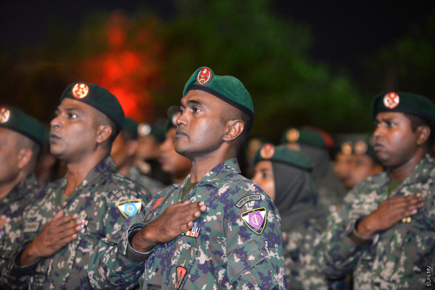 3 ނޮވެންބަރު 2018 : އިސްލާމްދީނާއި ދިވެހި ގައުމުގެ ދިފާއުގައި ހަނގުރާމަކޮށް، ރާއްޖެއަށް ނަސްރު ހޯދައިދިން 3 ނޮވެމްބަރު 1988 ގެ ޝަހީދުންގެ ހަނދާނުގައި ފާހަގަކުރާ ނަސްރުގެ ދުވަސް ފާހަގަކުރުމަށް ބޭއްވި ޖަލްސާގެ ތެރެއިން --- ސަން ފޮޓޯ/ އަޙްމަދު އަވްޝަން އިލްޔާސް