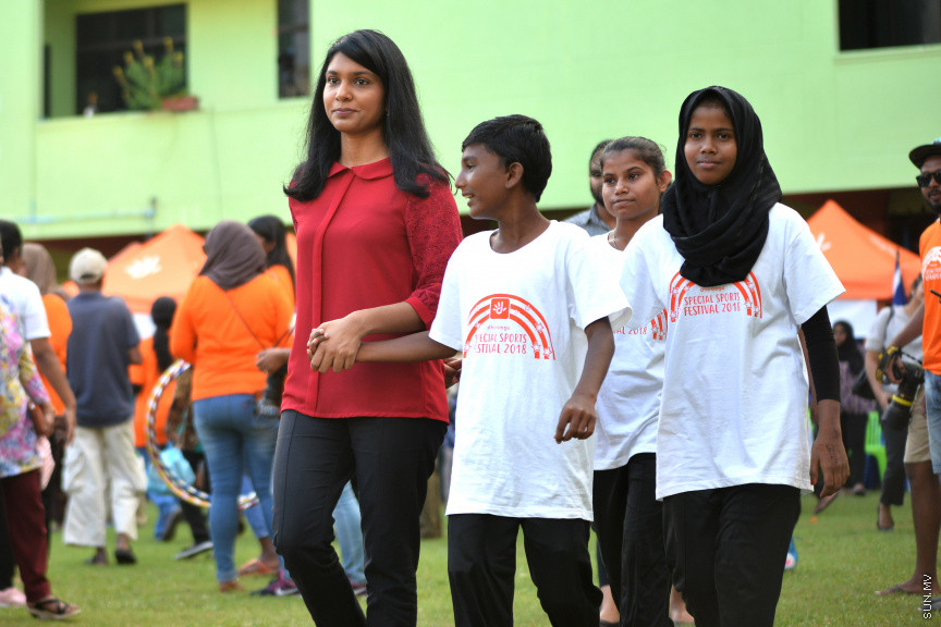 ދިރާގު ސްޕެޝަލް ސްޕޯޓްސް ފެސްޓިވަލް: 6 ނޮވެންބަރު ގައި ދިރާގުން  ކުރިޔަށް ގެންދިޔަ ހަރަކާތުގެ ތެއިން -- ސަން ފޮޓޯ/ އަޙުމަދު އަވްޝަން އިލްޔާސް