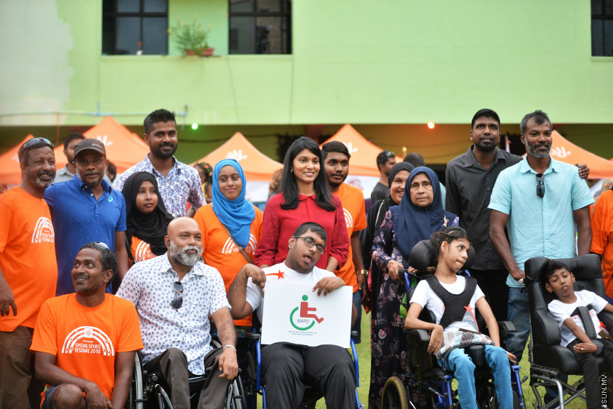 ދިރާގު ސްޕެޝަލް ސްޕޯޓްސް ފެސްޓިވަލް: 6 ނޮވެންބަރު ގައި ދިރާގުން  ކުރިޔަށް ގެންދިޔަ ހަރަކާތުގެ ތެއިން -- ސަން ފޮޓޯ/ އަޙުމަދު އަވްޝަން އިލްޔާސް